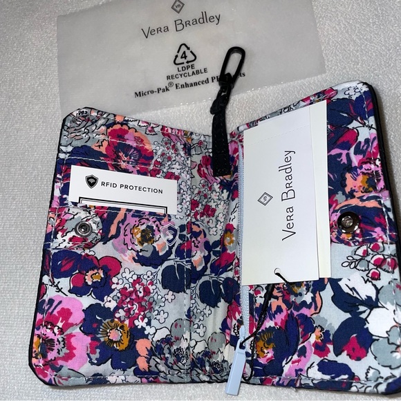 New! Vera Bradley Ultralight RFID Small Bifold Wallet Black/Exuberant Floral🌸 - Picture 8 of 13
